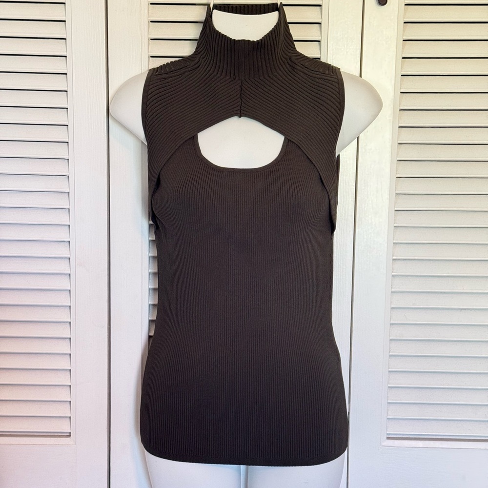 WHBM Sleeveless Mock Neck Cutout Ribbed Tank ToP - Picture 2 of 4